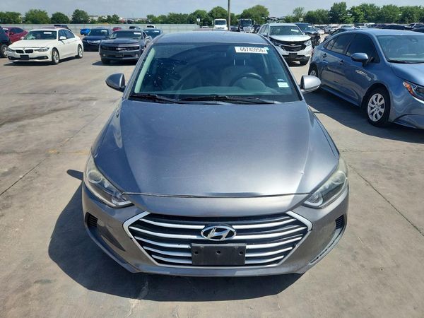 2018 HYUNDAI ELANTRA
