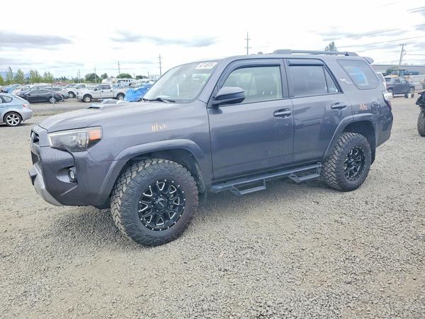 2023 TOYOTA 4RUNNER TRD offroad
