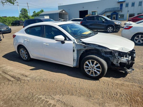 2014 MAZDA 3 Touring/GS