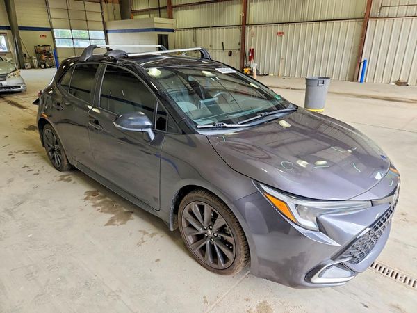 2023 TOYOTA COROLLA XSE