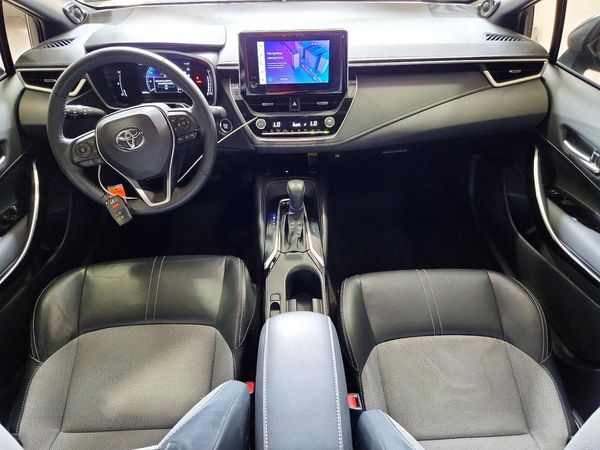 2023 TOYOTA COROLLA XSE
