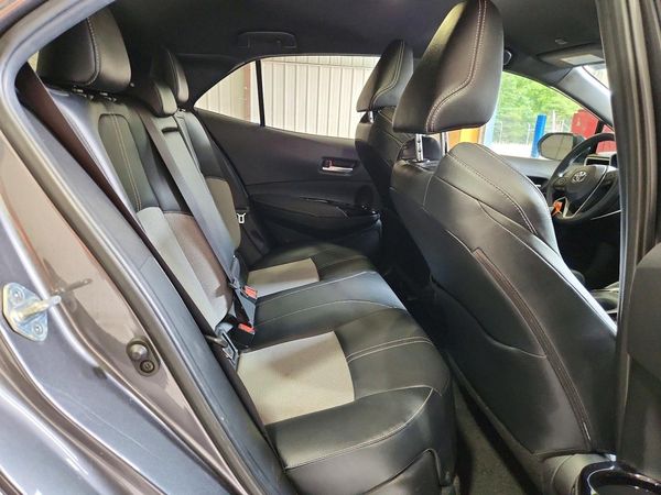 2023 TOYOTA COROLLA XSE