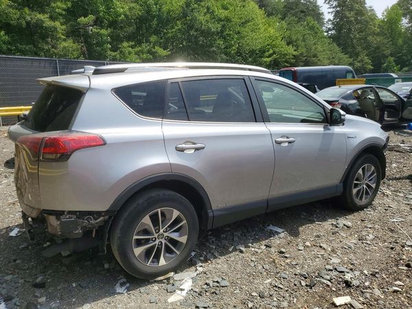 2018 TOYOTA RAV4 LE Plus/XLE