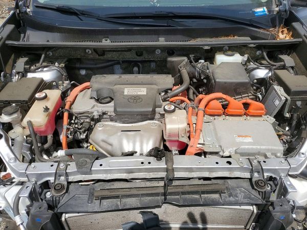 2018 TOYOTA RAV4 LE Plus/XLE