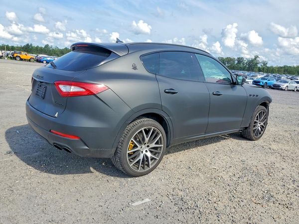 2019 MASERATI LEVANTE