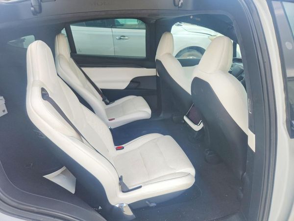 2022 TESLA MODEL X