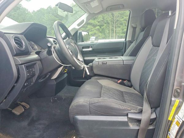 2016 TOYOTA TUNDRA SR/SR5