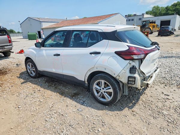2021 NISSAN KICKS