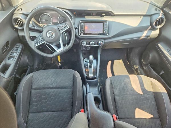 2021 NISSAN KICKS