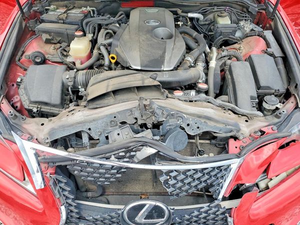 2016 LEXUS IS