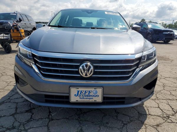 2021 VOLKSWAGEN PASSAT SE