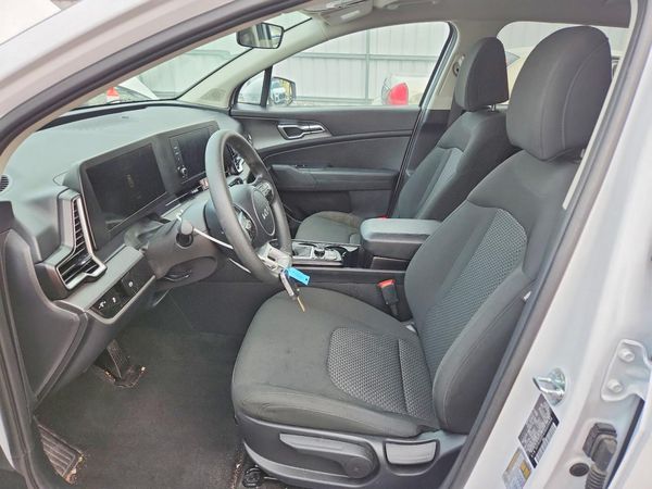 2025 KIA SPORTAGE LX