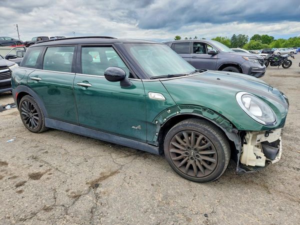 2017 MINI COOPER