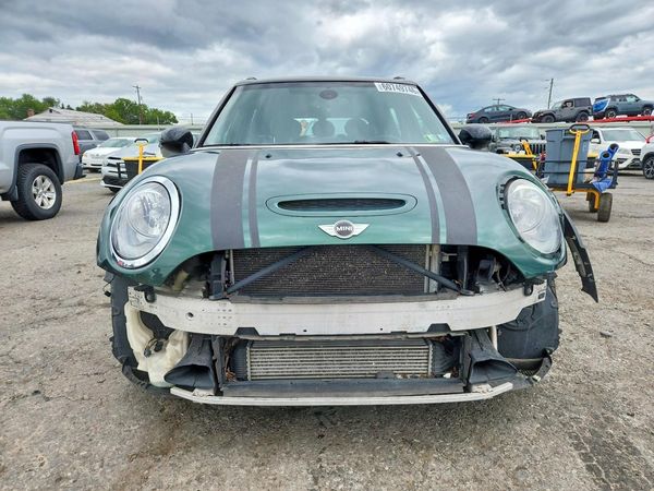 2017 MINI COOPER
