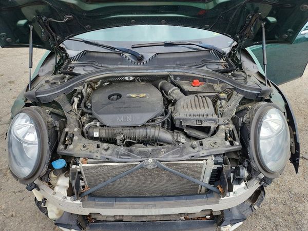 2017 MINI COOPER