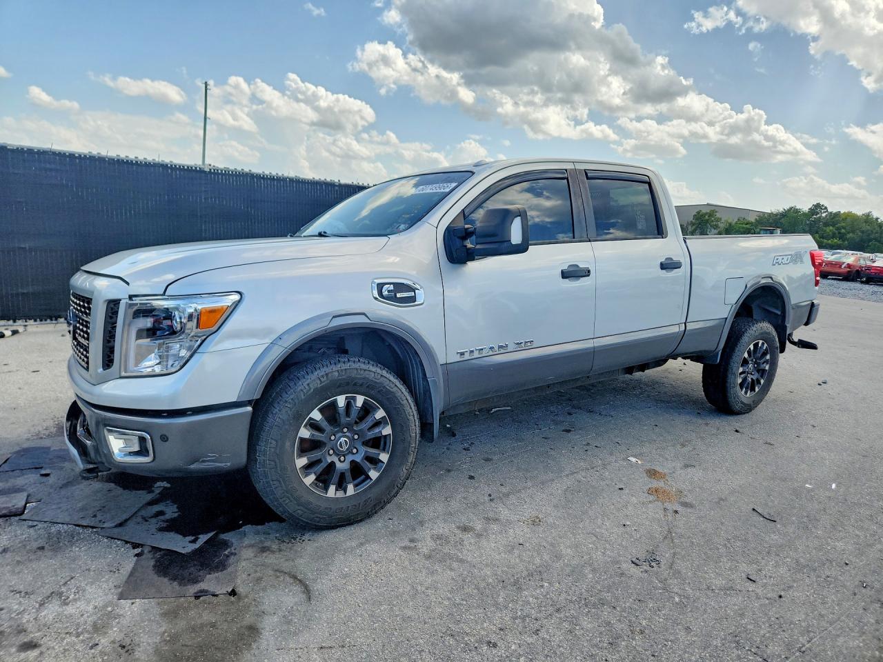 2019 NISSAN TITAN