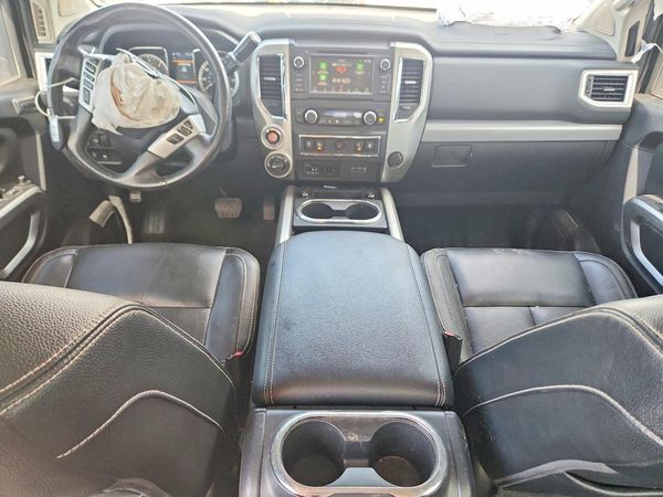 2019 NISSAN TITAN