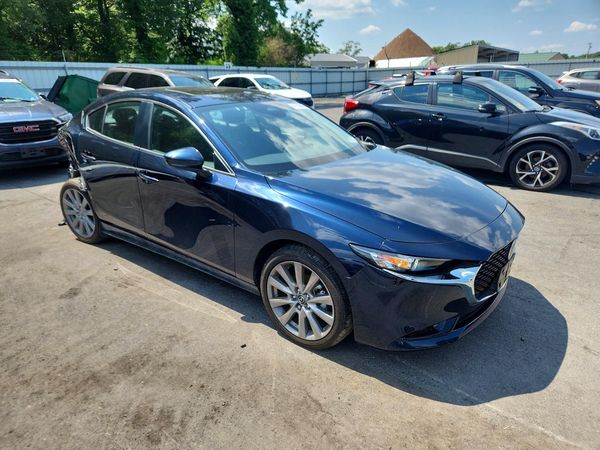 2025 MAZDA 3