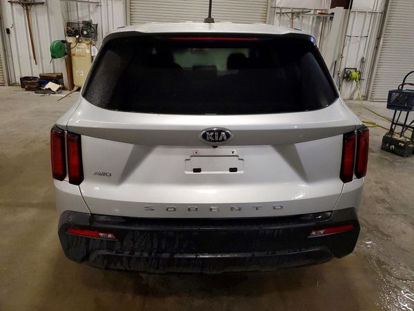 2021 KIA SORENTO LX