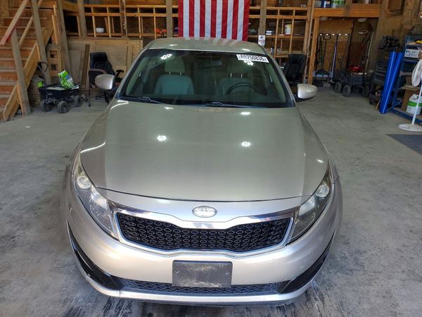 2013 KIA OPTIMA LX