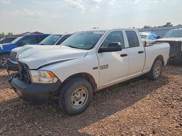 2014 RAM 1500 ST QUAD CAB 4X4