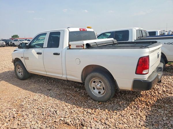 2014 RAM 1500 ST QUAD CAB 4X4