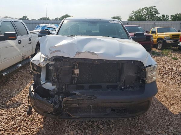 2014 RAM 1500 ST QUAD CAB 4X4