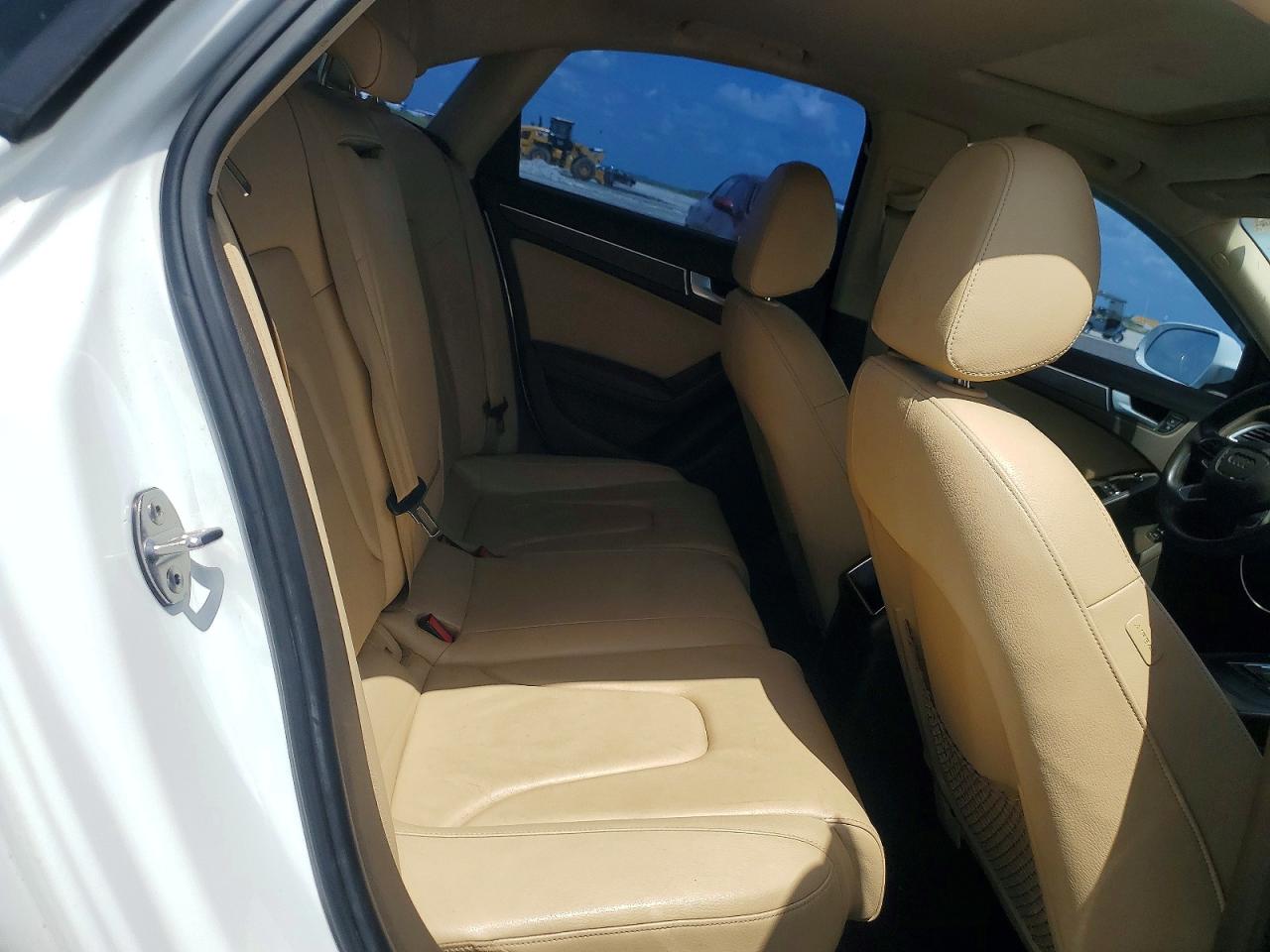 2014 AUDI A4 Premium
