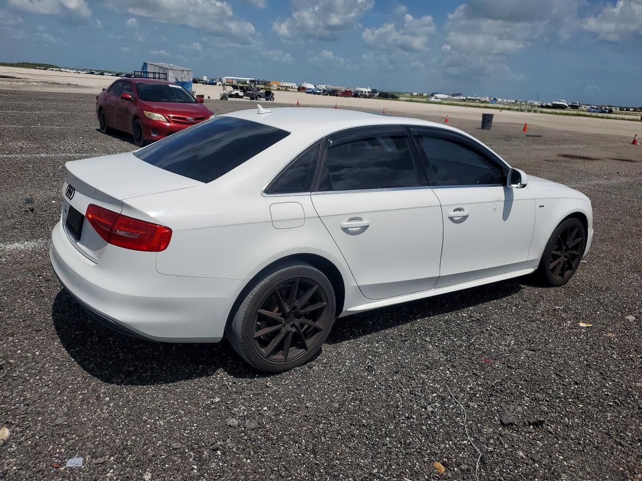 2014 AUDI A4 Premium