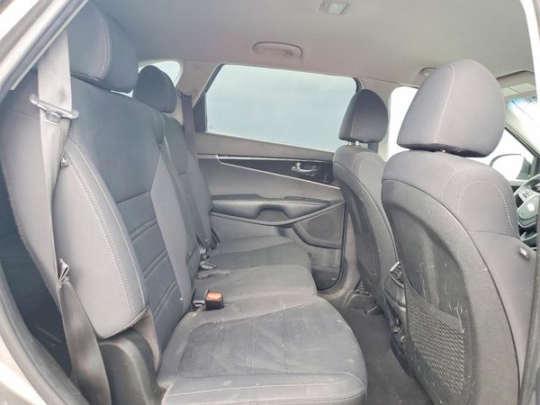 2019 KIA SORENTO L, LX, S