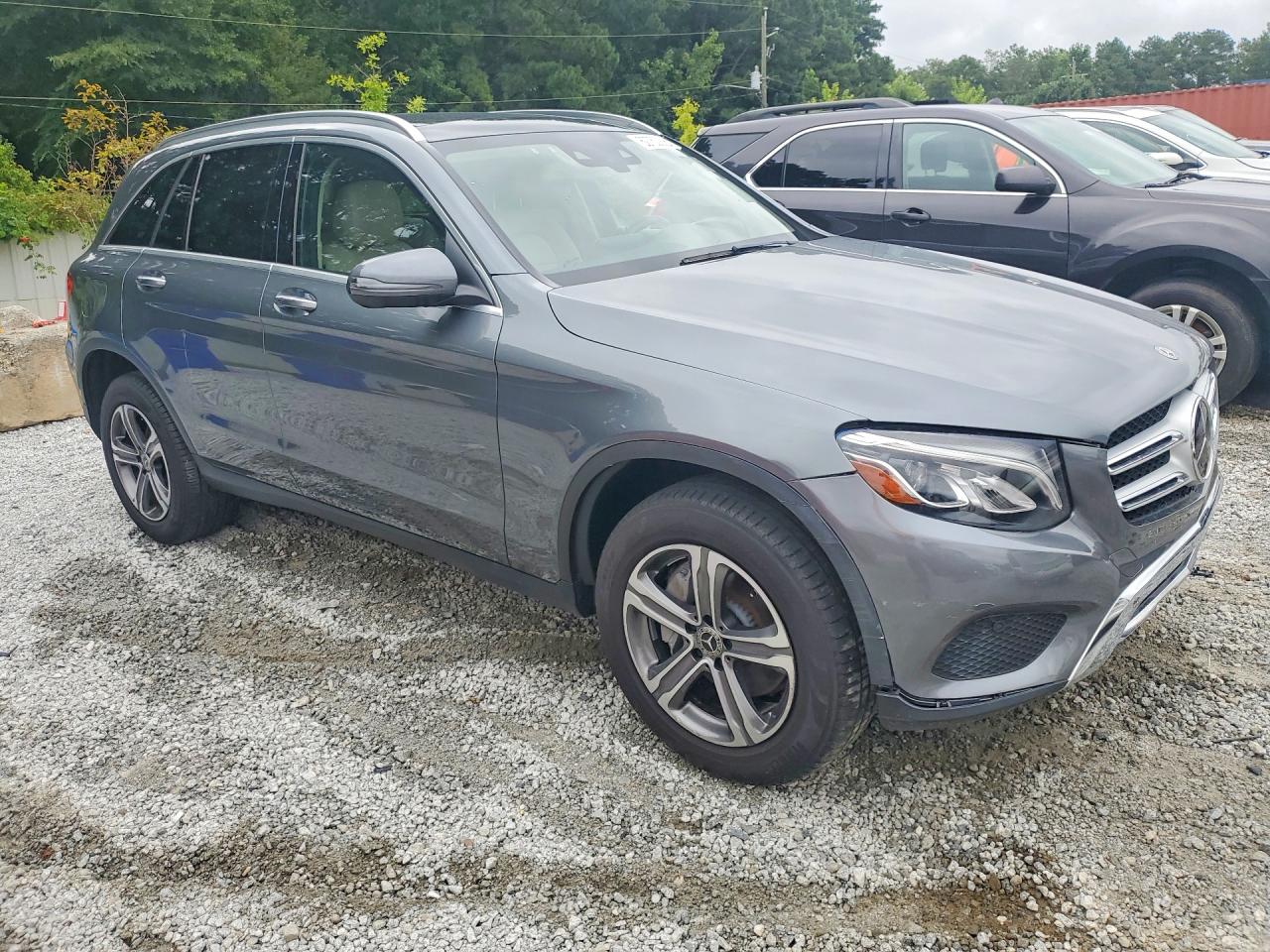 2019 MERCEDES-BENZ GLC GLC 300-4M