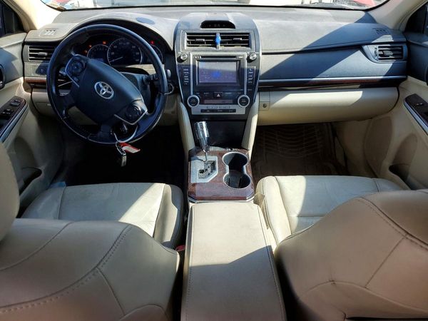 2012 TOYOTA CAMRY
