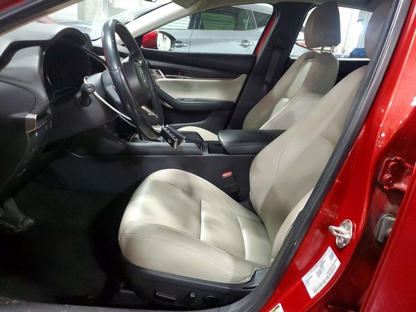 2020 MAZDA 3