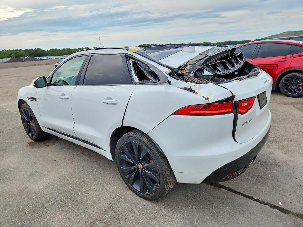 2017 JAGUAR F-PACE S