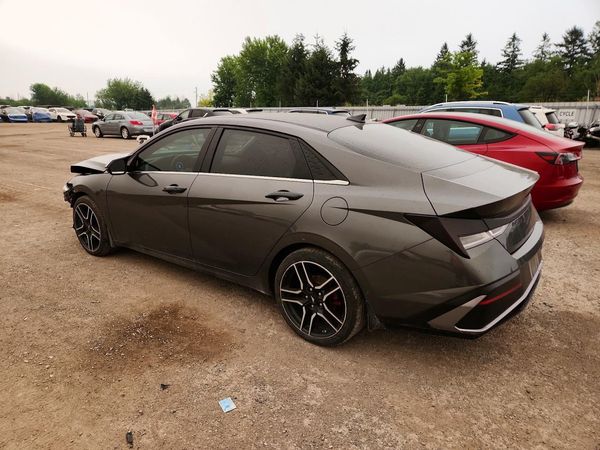 2024 HYUNDAI ELANTRA