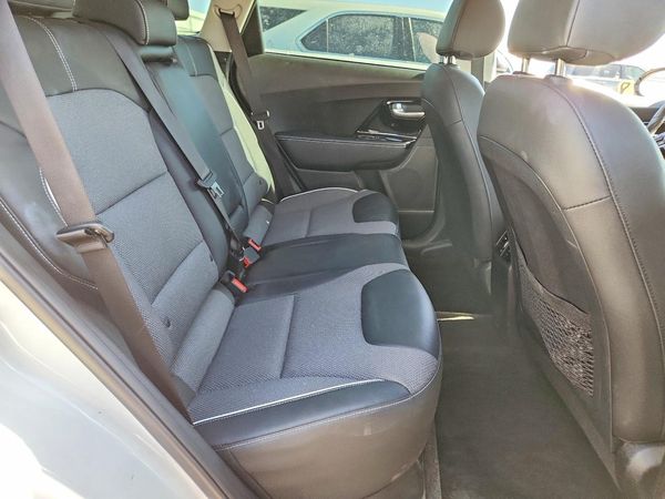 2020 KIA NIRO EX