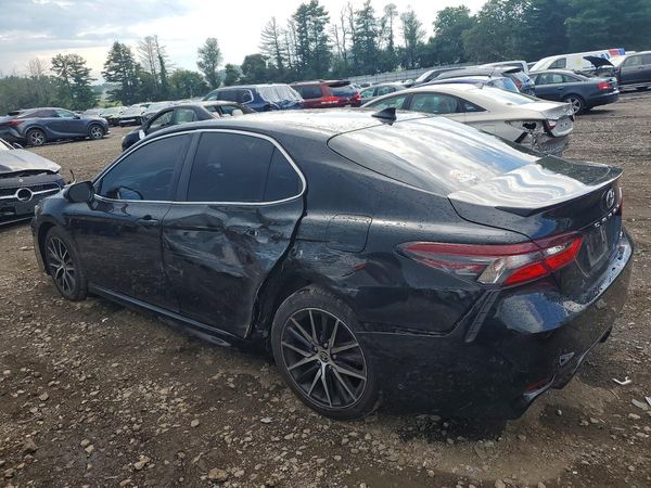 2021 TOYOTA CAMRY