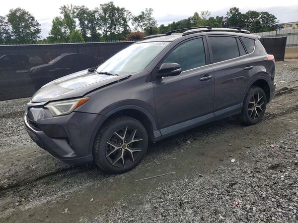 2017 TOYOTA RAV4 SE