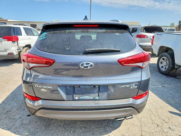 2016 HYUNDAI TUCSON