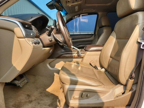 2019 CHEVROLET SUBURBAN LT