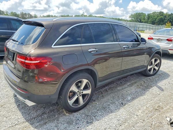 2018 MERCEDES-BENZ GLC GLC300