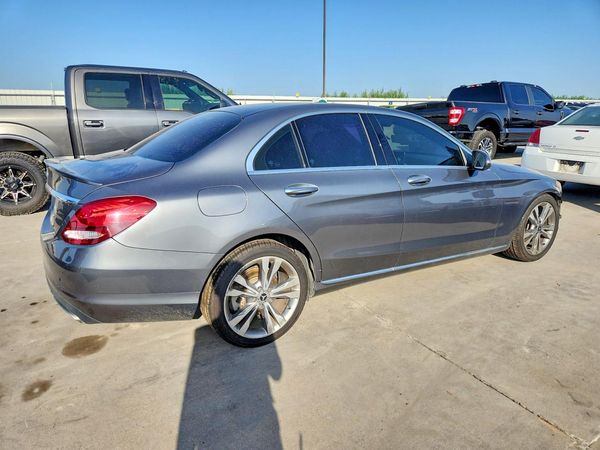 2018 MERCEDES-BENZ C C300