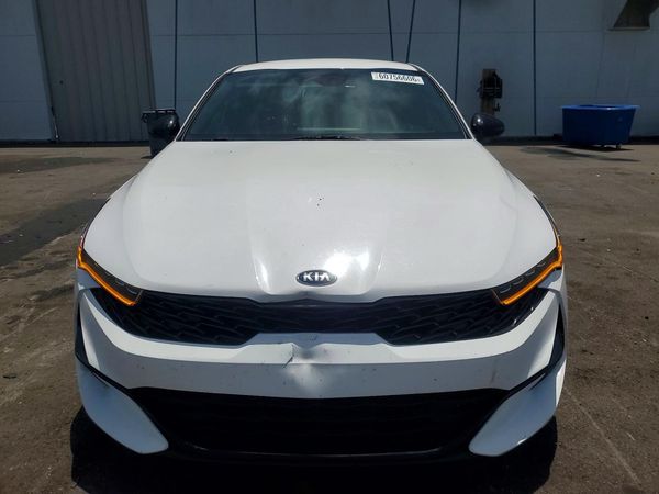 2021 KIA K5