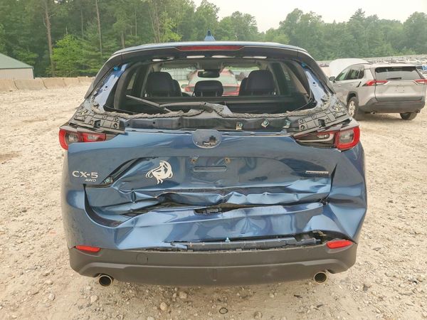 2022 MAZDA CX-5 Preferred Package