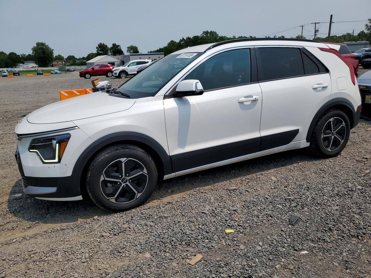 2023 KIA NIRO EX