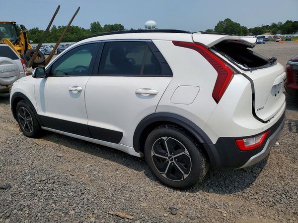 2023 KIA NIRO EX
