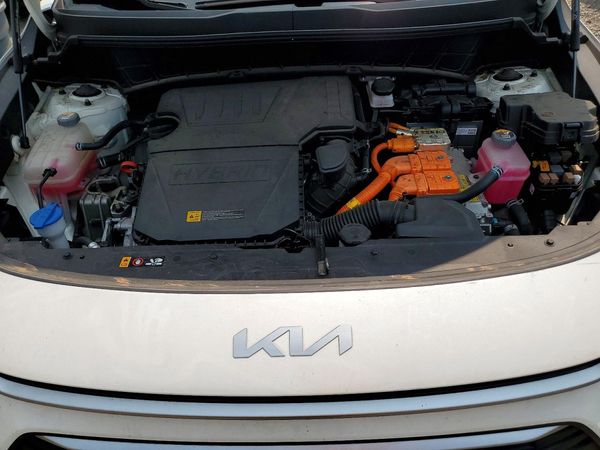 2023 KIA NIRO EX