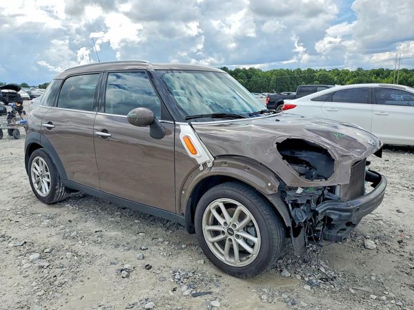 2015 MINI COOPER