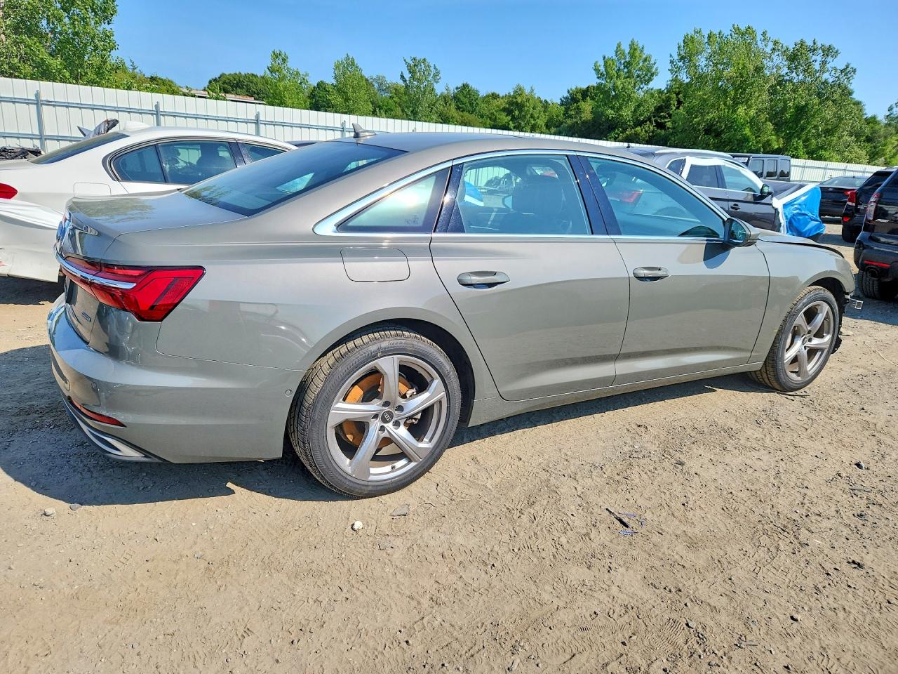 2024 AUDI A6 quattro Premium Plus