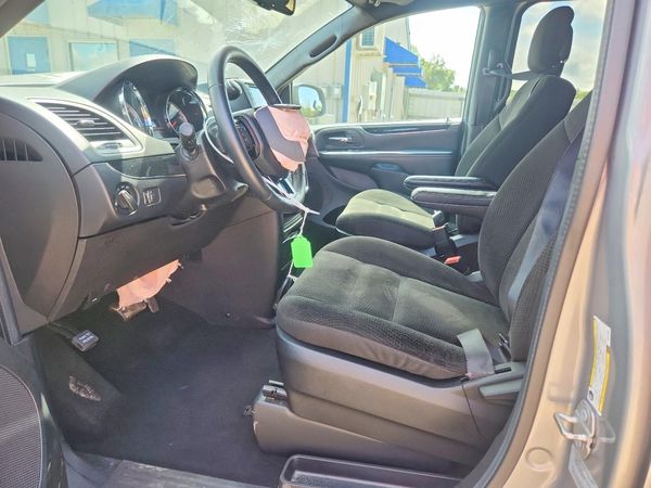 2017 DODGE GRAND CARAVAN SE, SXT, Express